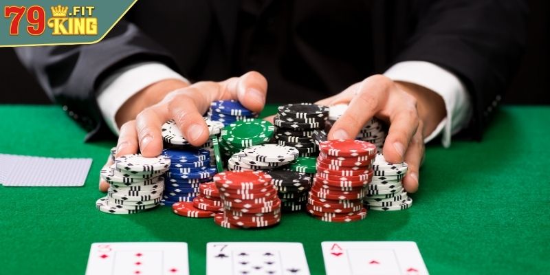 Utg Trong Poker Là Gì 79KING? Nắm Vững Vị Trí Then Chốt 2 Tìm hiểu UTG trong Poker là gì 79KING?